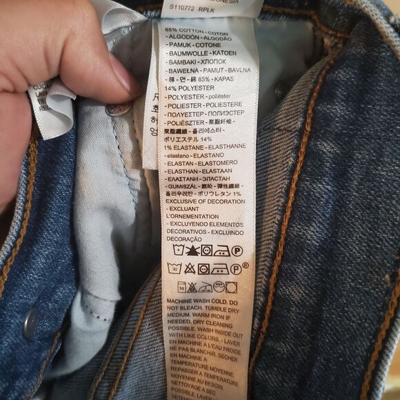 Levis Jeans Womens 28 Blue Wedgie Straight Stretch Button Fly Frayed Hem - Picture 4 of 14